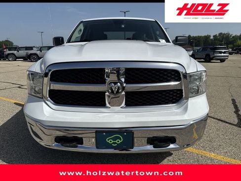 Used 2023 RAM 1500 Classic SLT AWD/4WD image 2