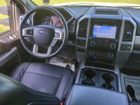 Used 2019 Ford F250 Lariat w/ Lariat Ultimate Package AWD/4WD image 30