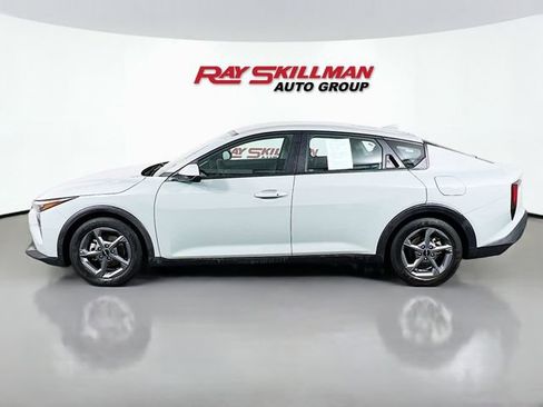 Used 2025 Kia K4 FWD image 4