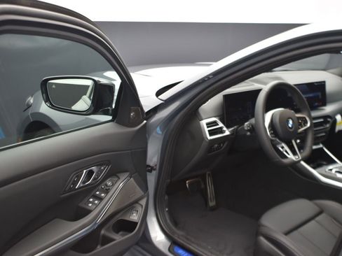 New 2026 BMW 330i Sedan w/ M Sport Package image 11