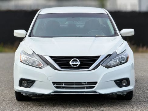 Used 2018 Nissan Altima 2.5 SV FWD image 5