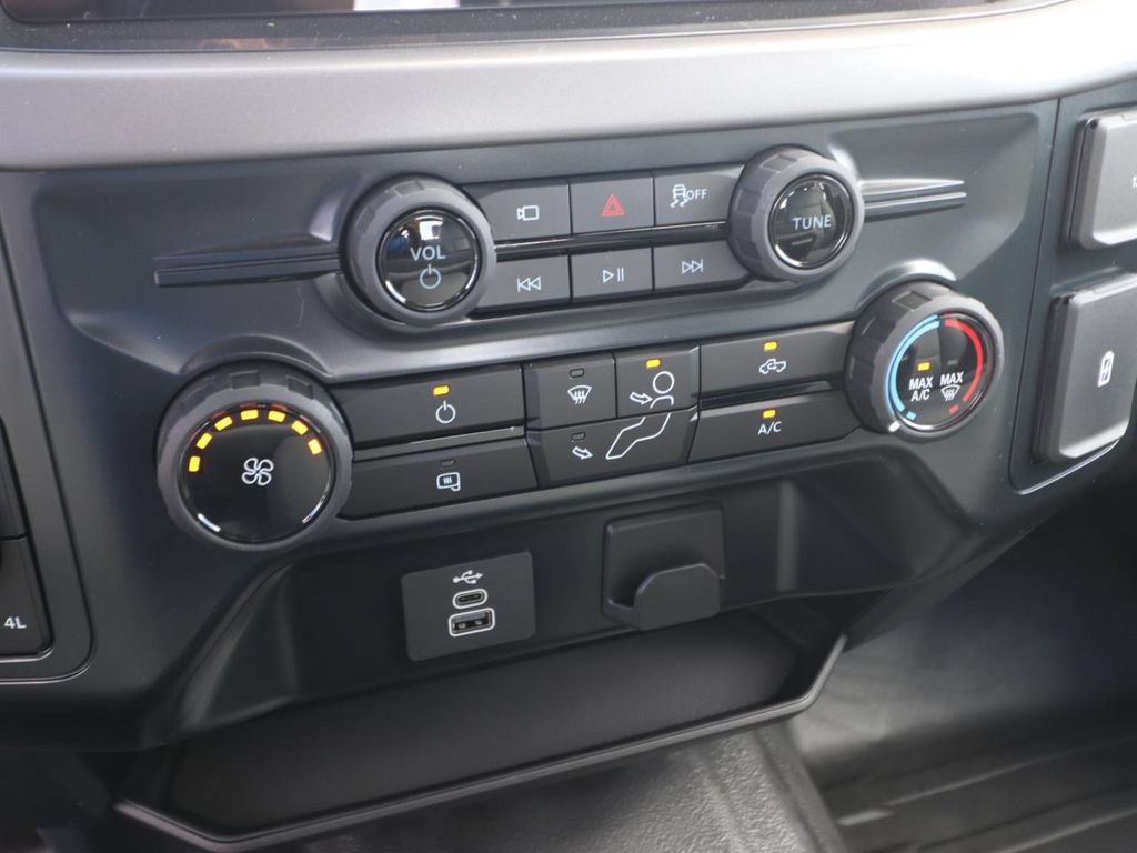 New 2026 Ford F150 XL AWD/4WD image 19