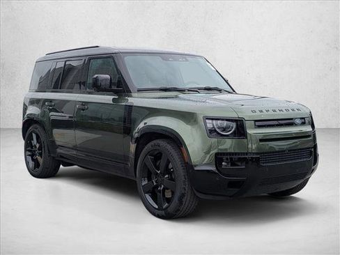 New 2026 Land Rover Defender 110 X-Dynamic SE image 7