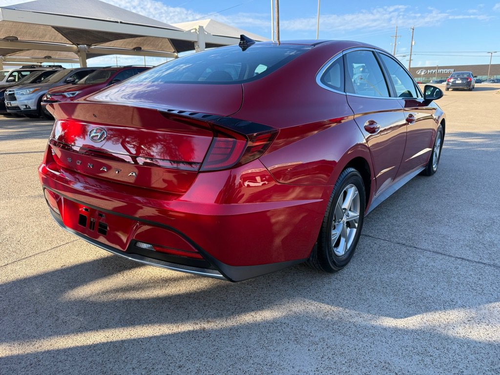 Used 2021 Hyundai Sonata SE w/ Winter Weather Package FWD image 7