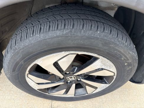 Used 2015 Honda CR-V Touring image 4