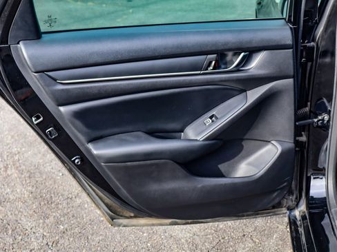 Used 2022 Honda Accord Sport image 36