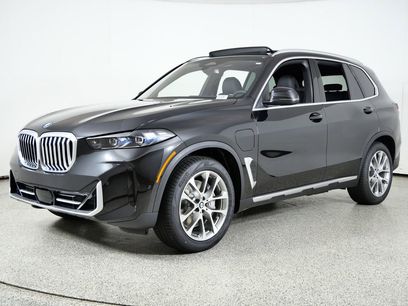 New 2026 BMW X5 xDrive50e w/ Premium Package
