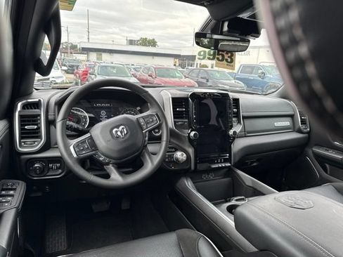 Used 2026 RAM 1500 Laramie AWD/4WD image 11