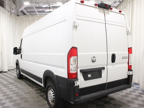 Used 2025 RAM ProMaster 2500 w/ Convenience Group FWD image 25