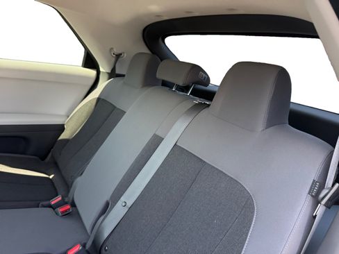 Certified 2024 Hyundai Ioniq 5 SEL RWD image 16