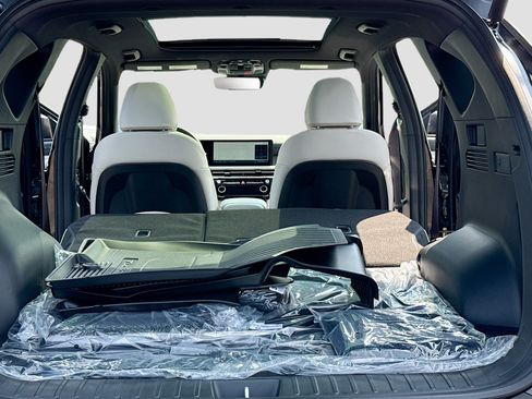 New 2026 Hyundai Tucson Limited AWD/4WD image 7