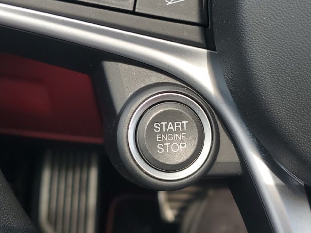 Used 2019 Alfa Romeo Stelvio Ti Lusso w/ Quick Order Package 22X Lusso AWD/4WD image 23