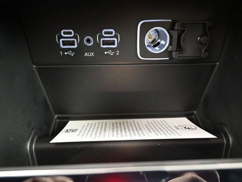 New 2025 Jeep Grand Cherokee L Limited image 3