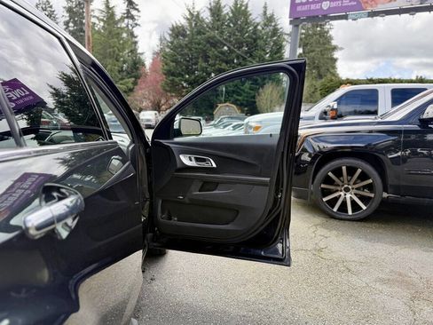 Used 2015 Chevrolet Equinox LTZ image 25