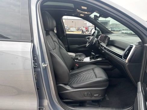 Used 2024 Kia Sorento SX Prestige AWD/4WD image 20