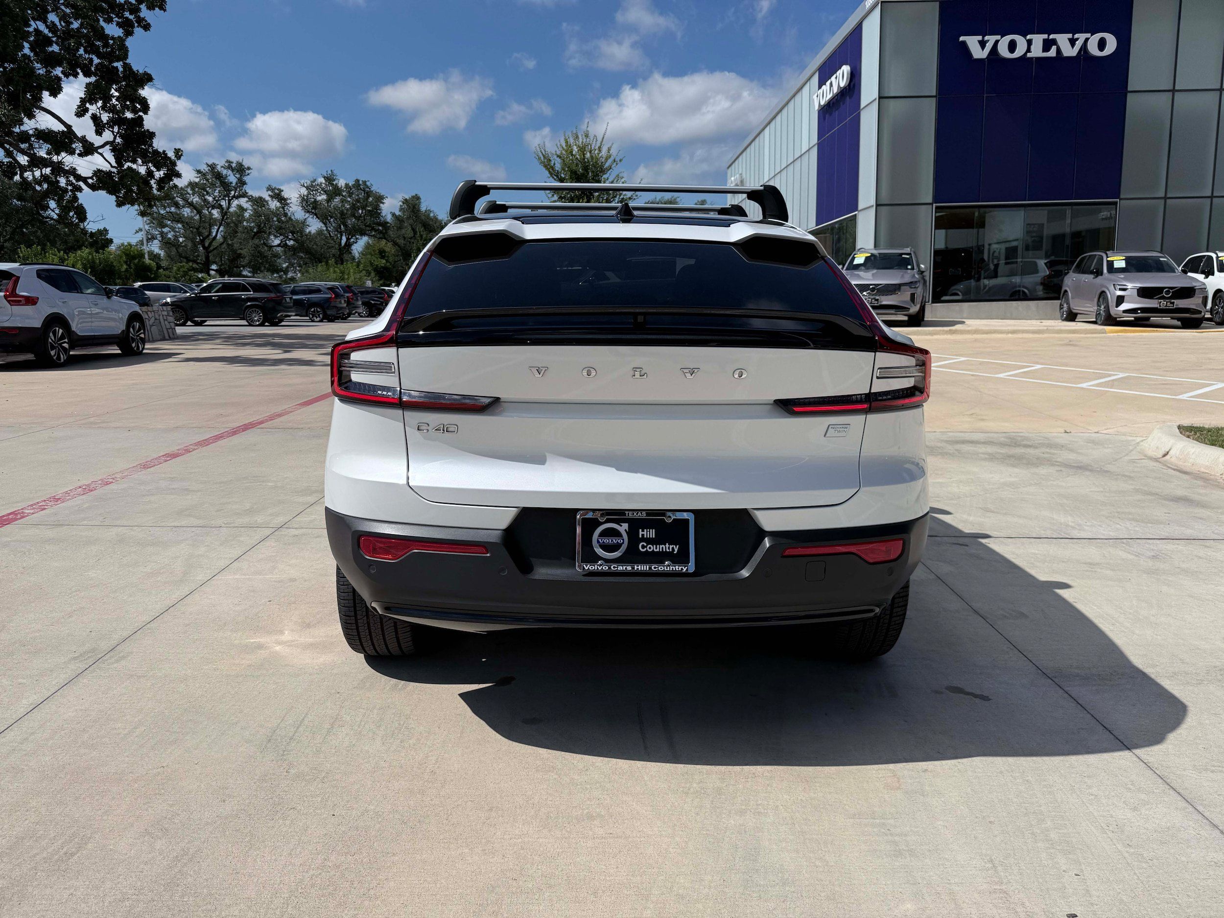 Certified 2023 Volvo C40 P8 Recharge Ultimate AWD/4WD image 5