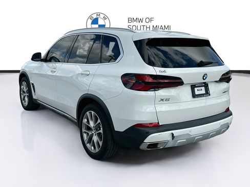 Used 2024 BMW X5 sDrive40i w/ Parking Assistance Package RWD image 5
