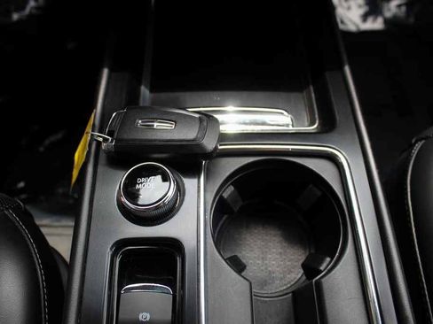 Used 2020 Lincoln Corsair AWD w/ Equipment Group 101A image 21