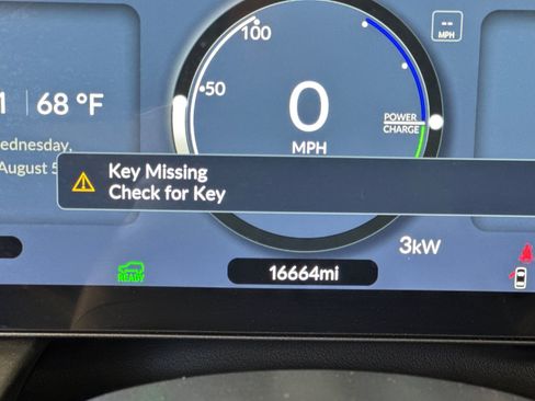 Used 2024 Honda Prologue Touring image 23