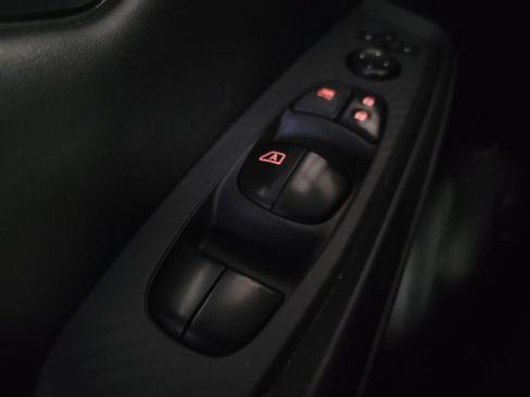 Used 2022 Nissan Sentra SV w/ All-Weather Package FWD image 27