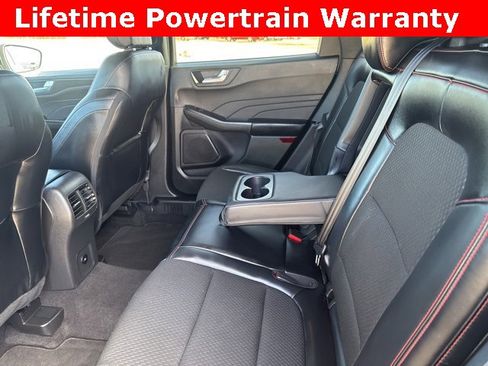Used 2025 Ford Escape ST-Line image 18