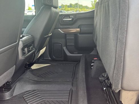 Used 2021 Chevrolet Silverado 1500 RST w/ Convenience Package II AWD/4WD image 14