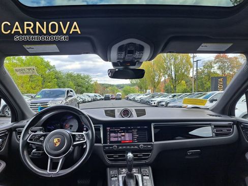 Used 2021 Porsche Macan S image 42