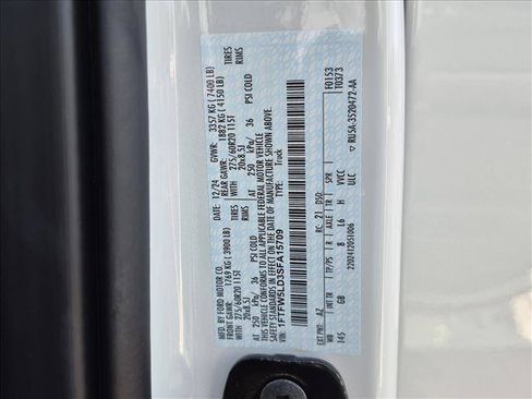 Used 2025 Ford F150 Lariat w/ Equipment Group 502A High AWD/4WD image 27