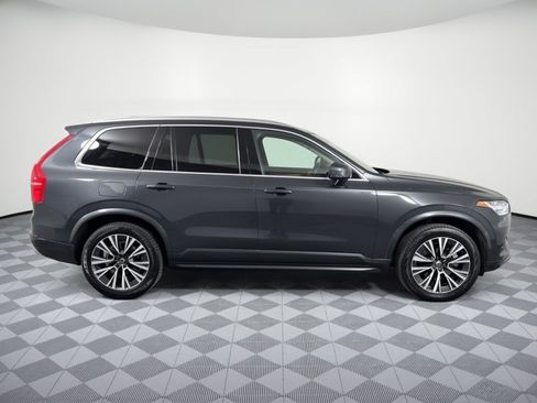Used 2021 Volvo XC90 T6 Momentum w/ Protection Package Premier AWD/4WD image 8