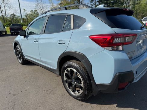 Used 2021 Subaru Crosstrek 2.0i Premium AWD/4WD image 9