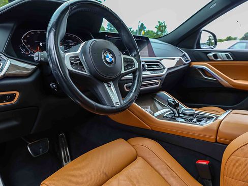 Used 2023 BMW X6 xDrive40i w/ M Sport Package AWD/4WD image 7