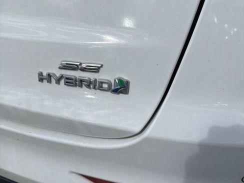 Used 2019 Ford Fusion SE FWD image 10