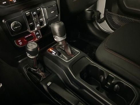Used 2022 Jeep Gladiator Rubicon w/ Trailer Tow Package image 17