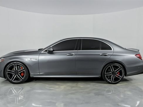 Used 2019 Mercedes-Benz E 63 AMG S image 7