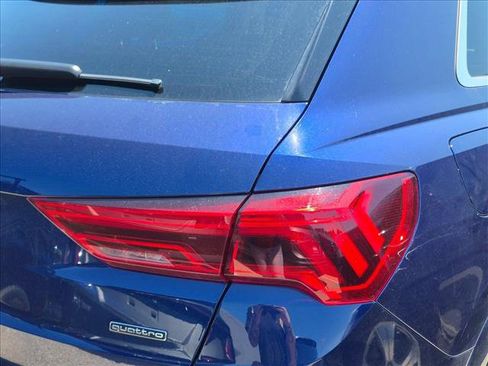 Used 2021 Audi Q3 2.0T Premium AWD/4WD image 12