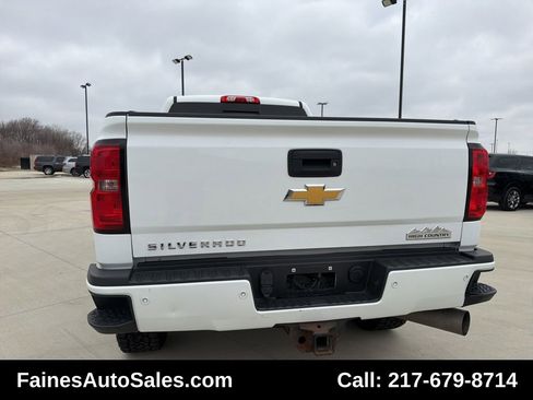 Used 2016 Chevrolet Silverado 2500 High Country w/ Duramax Plus Package image 15