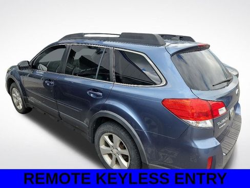 Used 2014 Subaru Outback 2.5i Premium w/ Moonroof Package AWD/4WD image 5