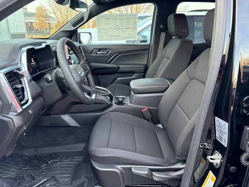 New 2026 GMC Canyon Elevation image 15