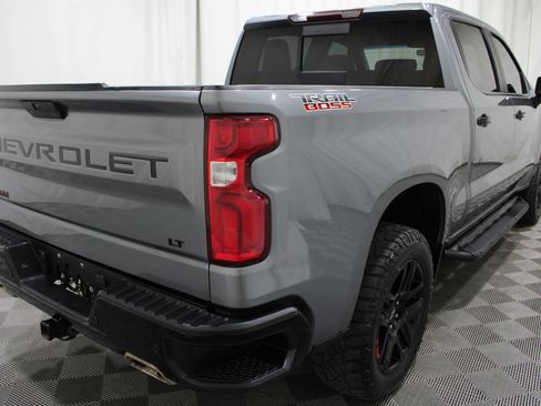 Used 2022 Chevrolet Silverado 1500 LT Trail Boss w/ LT Trail Boss Premium Package AWD/4WD image 29