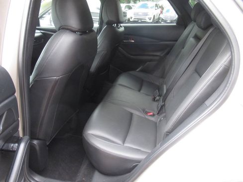 Used 2023 MAZDA CX-30 AWD 2.5 S w/ Preferred Package image 16
