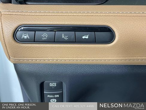 Used 2025 INFINITI QX80 Luxe w/ Exterior Package AWD/4WD image 43