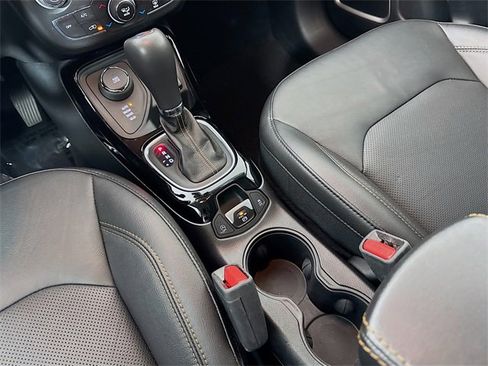 Used 2021 Jeep Compass Limited image 24