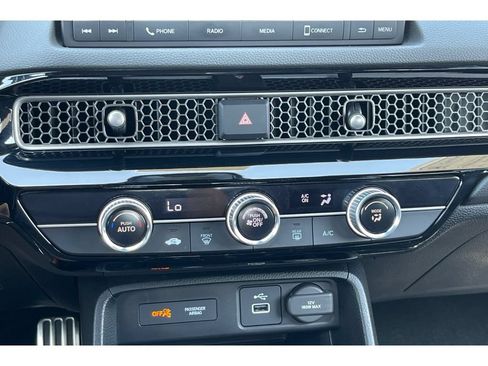 Certified 2024 Honda Civic Sport image 27