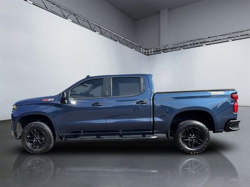 Used 2020 Chevrolet Silverado 1500 LT Trail Boss AWD/4WD image 2