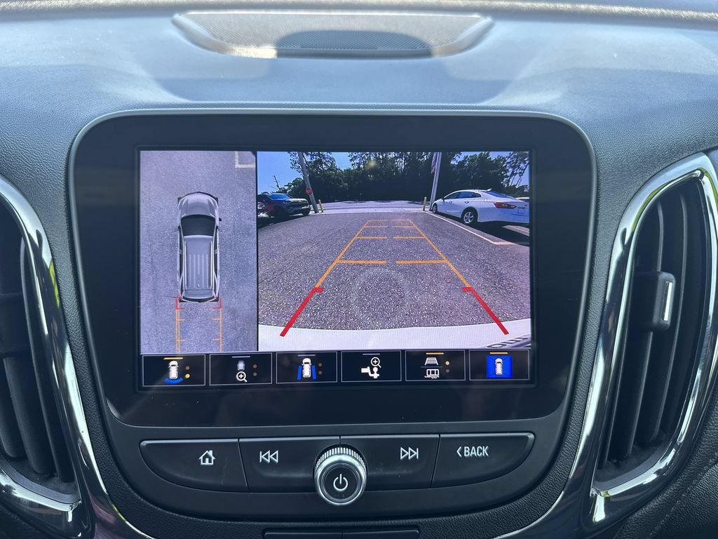 Used 2023 Chevrolet Equinox RS w/ RS Leather Package FWD image 26