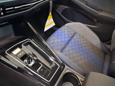 New 2026 Volkswagen Golf w/ Euro Style Package AWD/4WD image 20