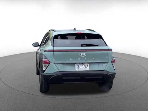 Used 2025 Hyundai Kona SEL image 12