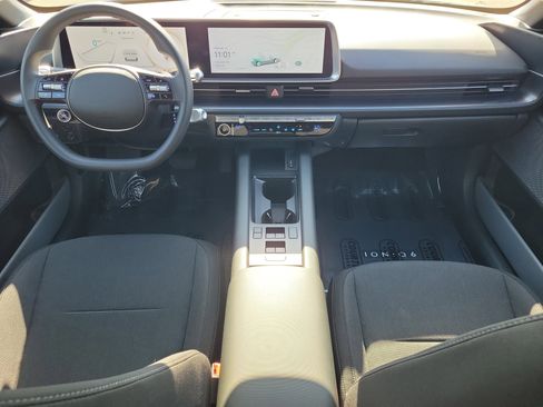 New 2025 Hyundai Ioniq 6 SE image 13