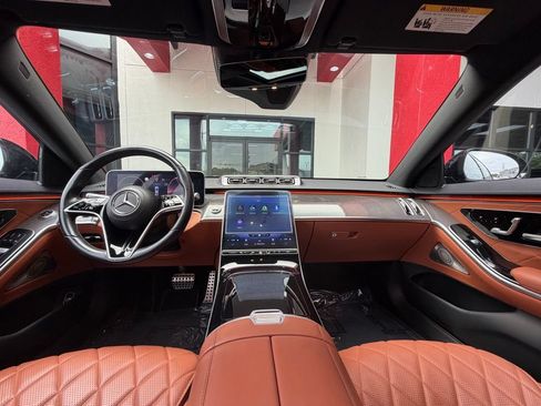 Used 2023 Mercedes-Benz S 580 4MATIC Sedan image 29