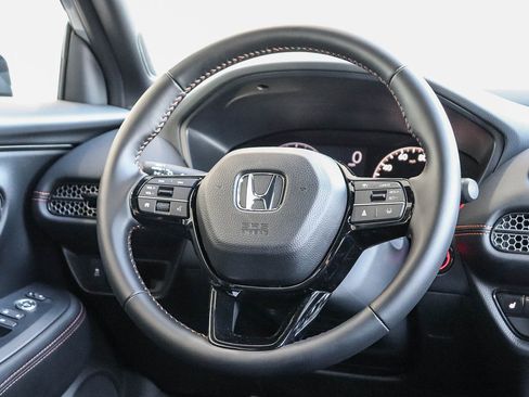 Certified 2026 Honda HR-V Sport image 18